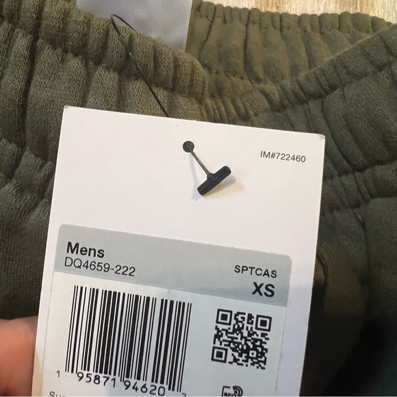 NWT NIKE XS Sportswear Club Fleece Graphic Cotton Short Olive Green Logo - Picture 6 of 10